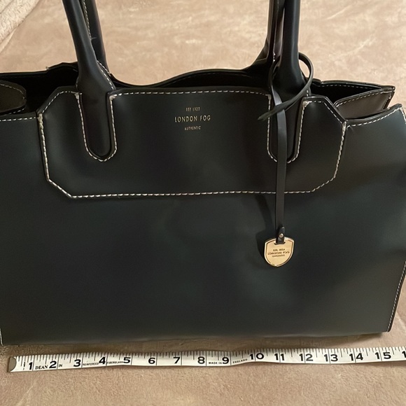 London Fog Beautiful shoulder strap bag - Picture 4 of 6